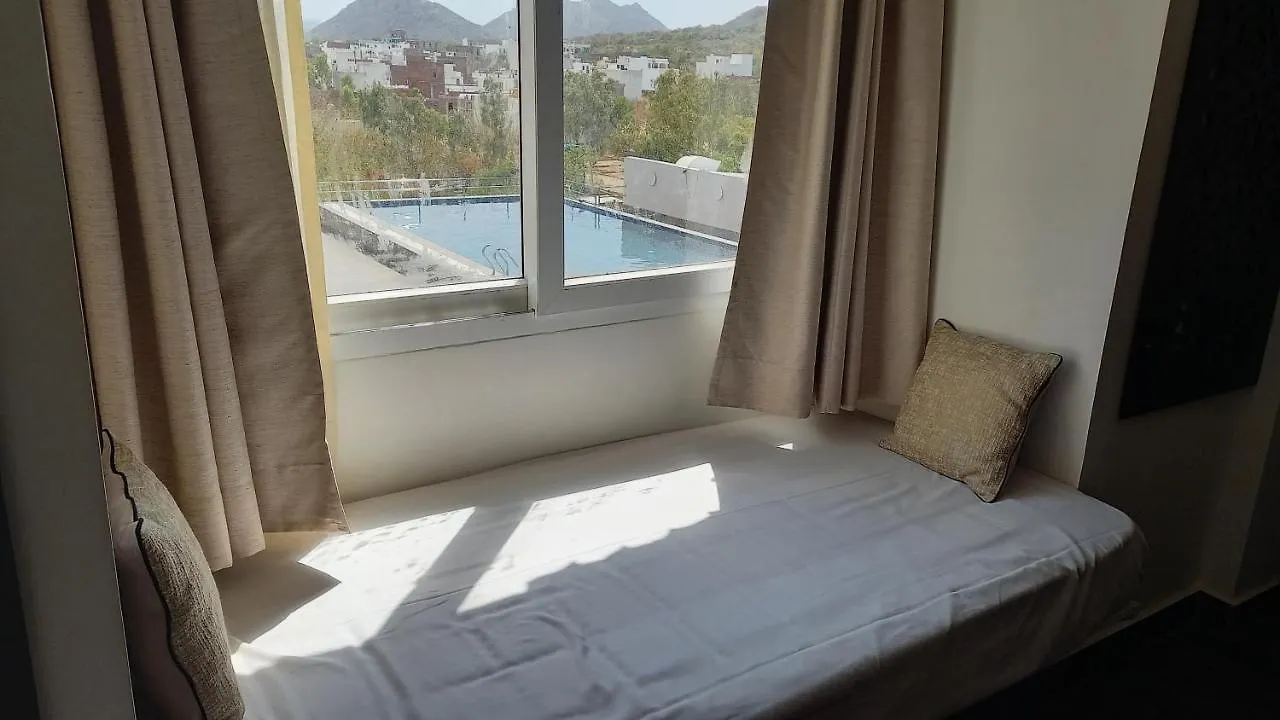 Bamboo Saa Resort & Spa - Ουνταϊπούρ