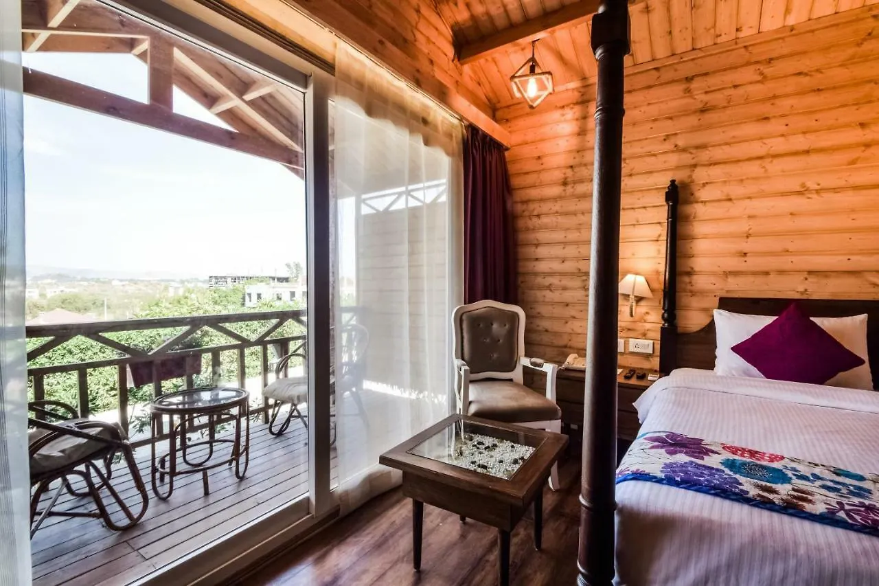Bamboo Saa Resort & Spa - Ουνταϊπούρ
